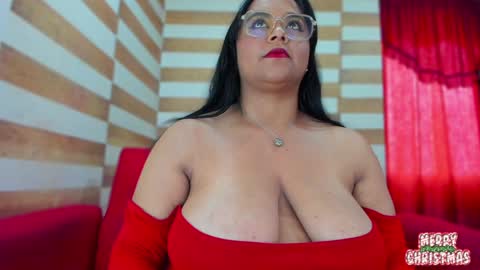 Snapshot of candy_browm1 chatting on December 23, 12:41 pm Candy Brown online show from December 23, 12:41 pm
