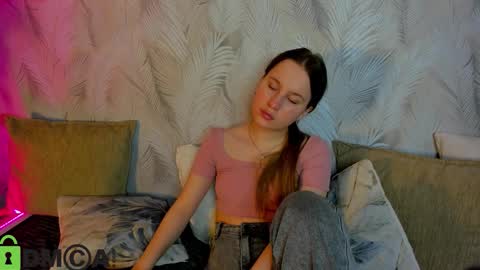 Snapshot of candy_cansew chatting on September 30, 5:02 am Candy online show from September 30, 5:02 am