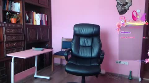 candy_hellenx online show from June 13, 6:44 am