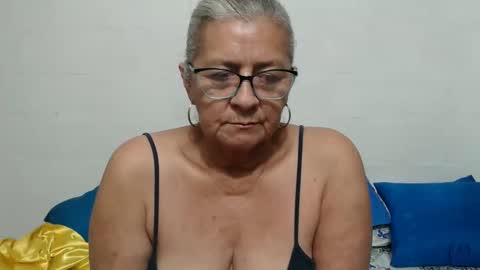 candy online show from November 2, 12:58 am