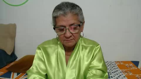 candy online show from March 5, 11:44 pm