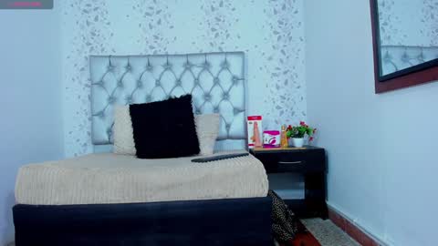 Snapshot of candy_mery chatting on January 10, 5:13 pm candy mery online show from January 10, 5:13 pm