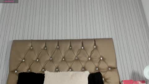 Snapshot of candy_mery chatting on September 15, 8:49 pm candy mery online show from September 15, 8:49 pm