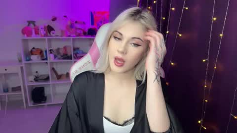 You can call me HH online show from November 6, 6:03 pm