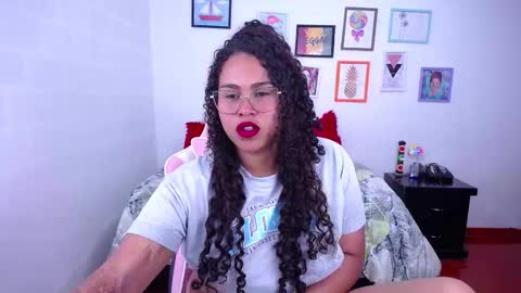 Karen online show from February 2, 6:40 pm