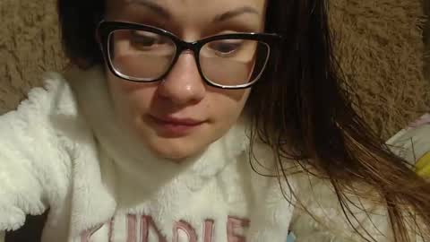 Snapshot of candylady136 chatting on January 20, 10:59 pm say meow and send tip online show from January 20, 10:59 pm