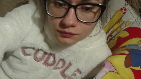 Snapshot of candylady136 chatting on February 18, 11:52 pm say meow and send tip online show from February 18, 11:52 pm
