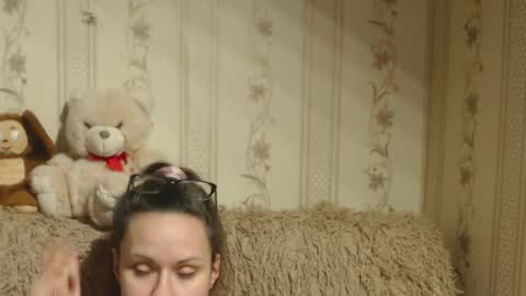 Snapshot of candylady136 chatting on January 12, 4:08 pm say meow and send tip online show from January 12, 4:08 pm