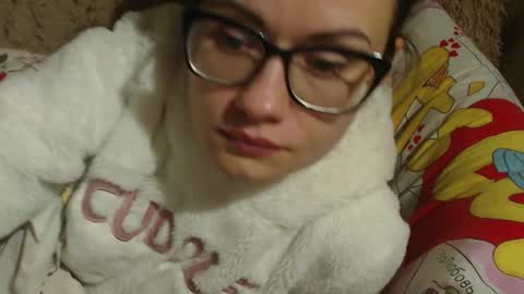 Snapshot of candylady136 chatting on February 11, 1:20 am say meow and send tip online show from February 11, 1:20 am