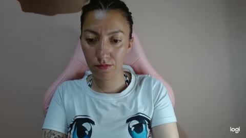 candymilfff online show from March 23, 3:56 am