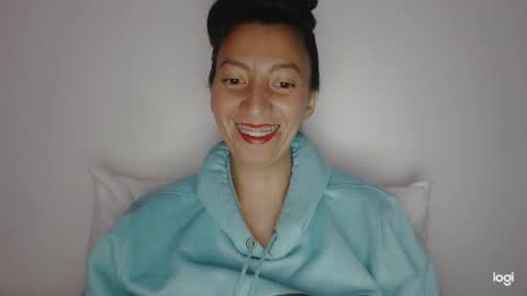 candymilfff online show from January 21, 3:15 am