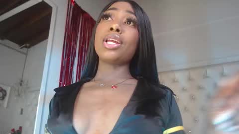 Candy Ebony online show from February 20, 3:38 am