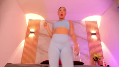 candyy_love1 online show from January 12, 1:05 pm