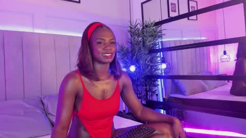 candyyvega online show from October 25, 8:48 pm