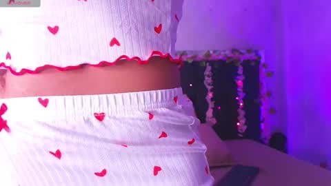 Aura  online show from October 9, 12:31 pm