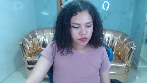 Snapshot of canela_s1 chatting on October 8, 8:35 pm canela_s1 online show from October 8, 8:35 pm