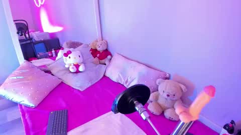 Candy  online show from March 7, 7:21 pm