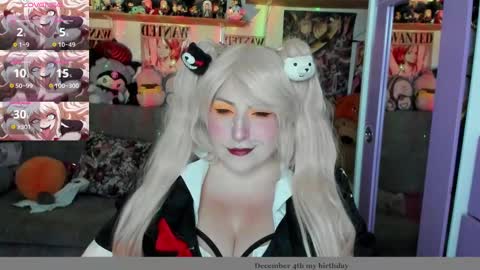 Snapshot of canndy_new chatting on December 30, 11:15 am Canndyy Daniela online show from December 30, 11:15 am