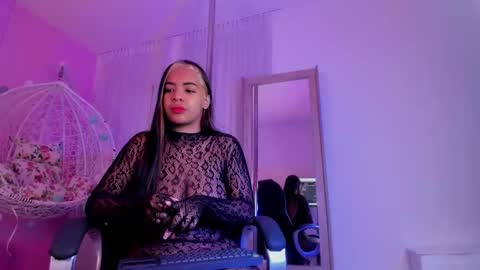 Snapshot of cannelasmith chatting on October 13, 7:16 pm cannelasmith online show from October 13, 7:16 pm