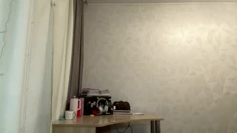 May online show from April 16, 8:08 pm