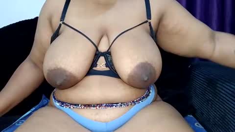 caramel_drip1 online show from July 4, 4:41 am
