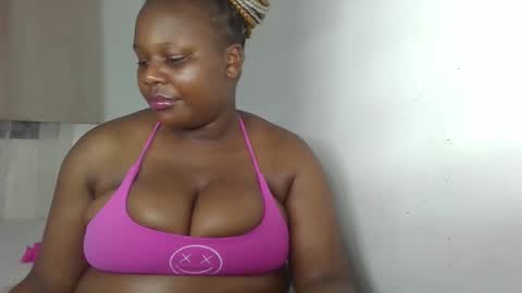 caramel_melbah online show from December 17, 9:19 pm