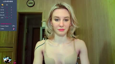 caramel online show from February 28, 8:18 pm