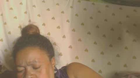 carinesexy69 online show from May 20, 7:05 am