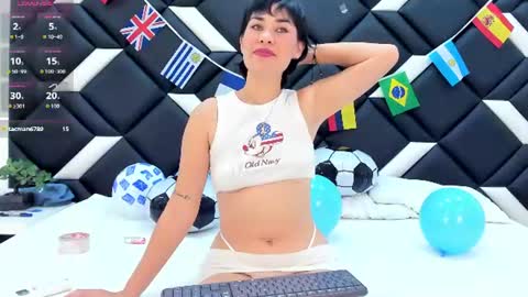 Carla Linares online show from July 5, 12:55 pm