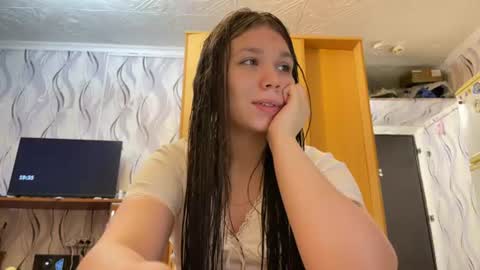 Sally online show from July 25, 2:35 pm
