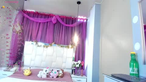 carlie Evans online show from December 20, 1:00 pm