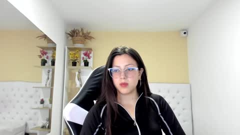 carly_zion online show from December 16, 7:21 pm