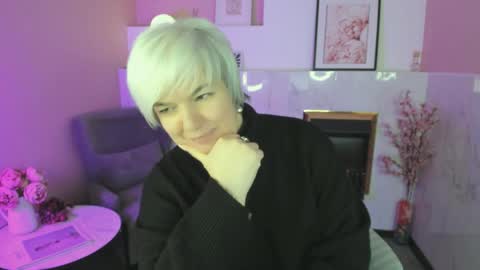 Carmen online show from April 6, 4:46 am