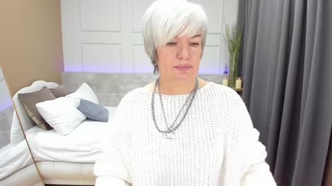 Carmen online show from December 8, 8:47 pm