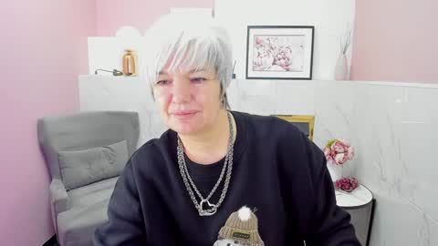 Carmen online show from January 7, 8:52 pm