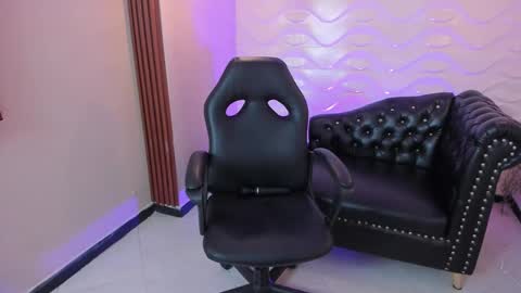 carolina online show from October 5, 3:00 am