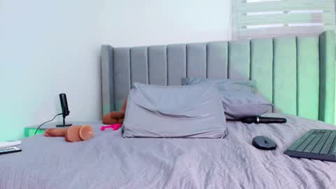 Carol online show from February 28, 7:46 pm