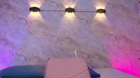 Snapshot of carol_juiicy_ chatting on October 7, 7:18 pm Carol online show from October 7, 7:18 pm
