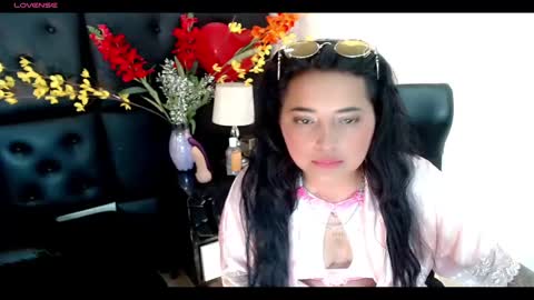 Carolaine01 online show from February 19, 9:36 pm