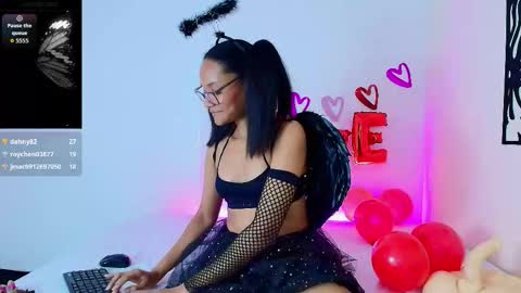 carolina baire online show from February 14, 5:15 pm