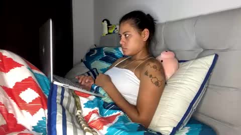 CAROLINA online show from February 7, 12:53 am