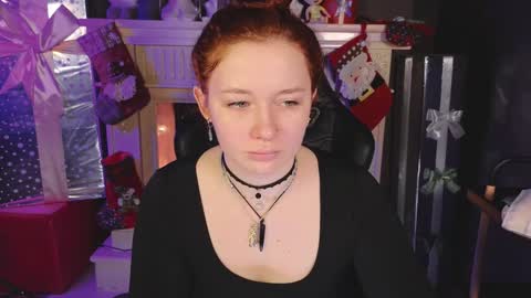 Snapshot of carolina_winter chatting on January 5, 5:20 am Mira online show from January 5, 5:20 am