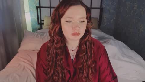 Snapshot of carolina_winter chatting on October 12, 6:49 am Mira online show from October 12, 6:49 am