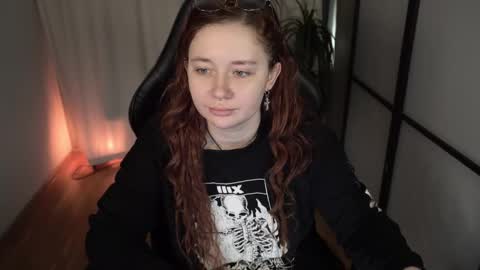 Snapshot of carolina_winter chatting on February 13, 5:37 am Mira online show from February 13, 5:37 am
