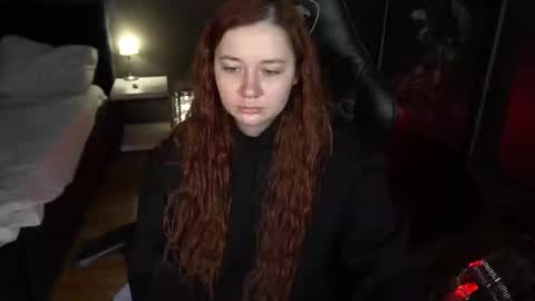 Snapshot of carolina_winter chatting on February 21, 7:01 am Mira online show from February 21, 7:01 am