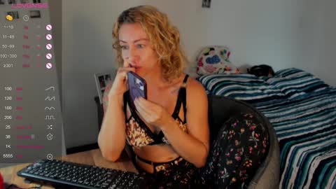 carolina_zaens online show from February 13, 8:34 pm