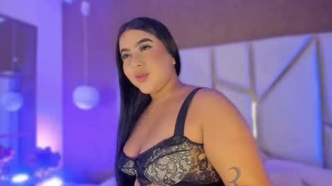 Snapshot of carolinaa_suarez chatting on September 13, 12:02 pm Carolina online show from September 13, 12:02 pm