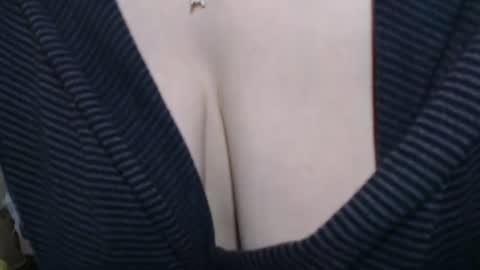 carolinadiamond online show from February 3, 10:47 am