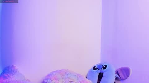 Snapshot of caroline_cute7 chatting on September 30, 2:39 am caroline 3 online show from September 30, 2:39 am