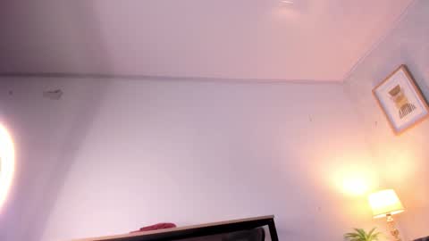  Caroline  online show from March 23, 11:38 am